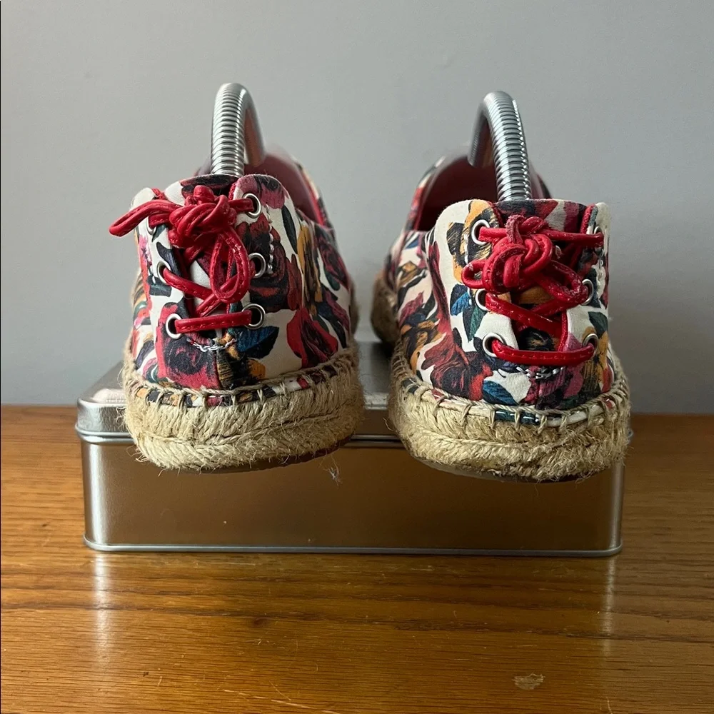Vera Bradley Lace-Back Espadrilles Havana Rose Floral Size 10